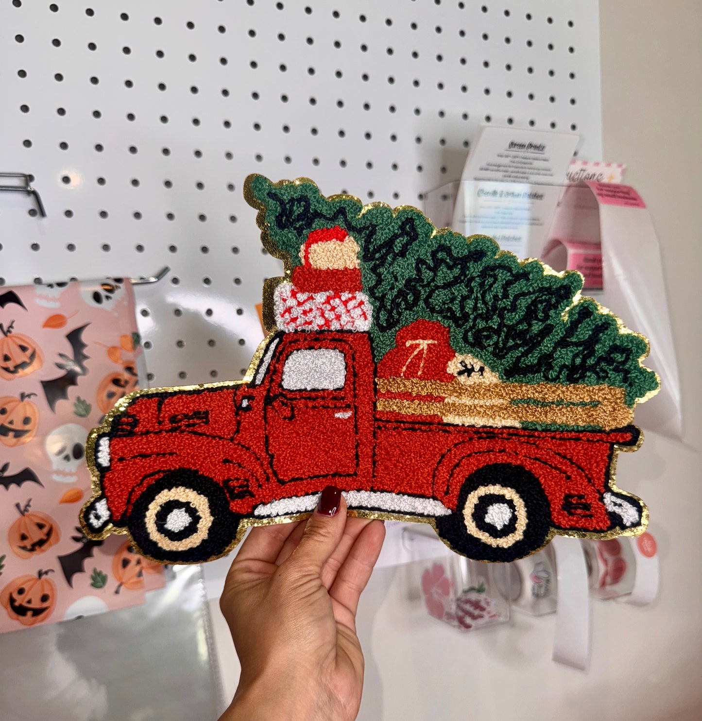 Christmas Truck - Embroidered Patch