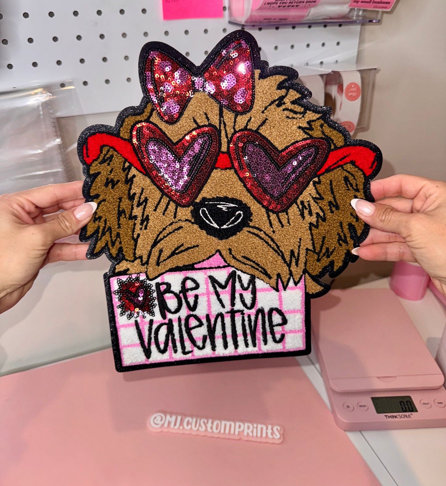 Be My Valentine Bougie Dog - Chenille Patch