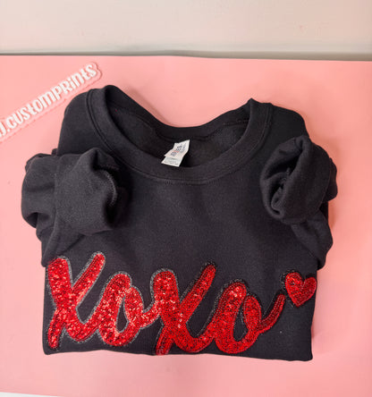 Xoxo Patch Crewneck  (SIZE MEDIUM)
