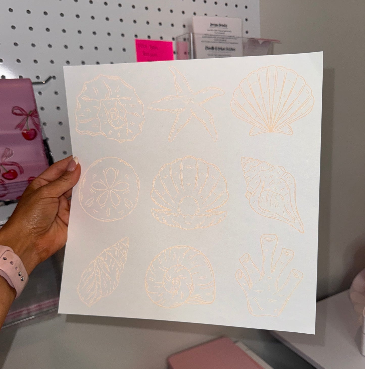 " Beige SeaShells "Screen Print